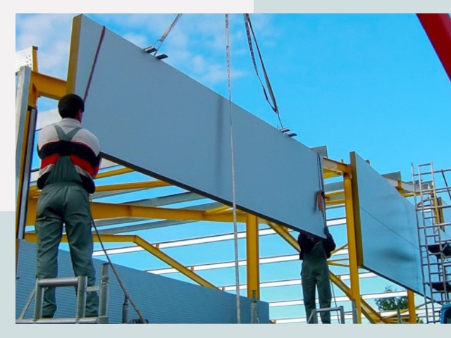 Монтаж сэндвич-панелей в Красноярске от 610 руб.