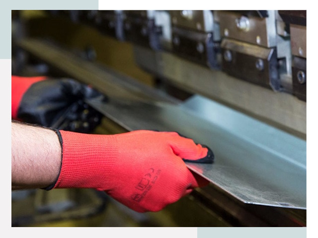 Гибка металла в Красноярск от 610 руб. - Надёжно и быстро